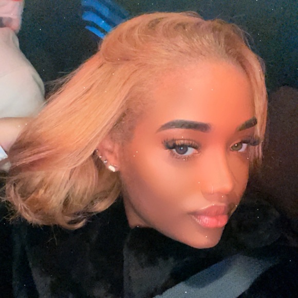 Meet your Posher, Aaliyah - Picture 1 of 1